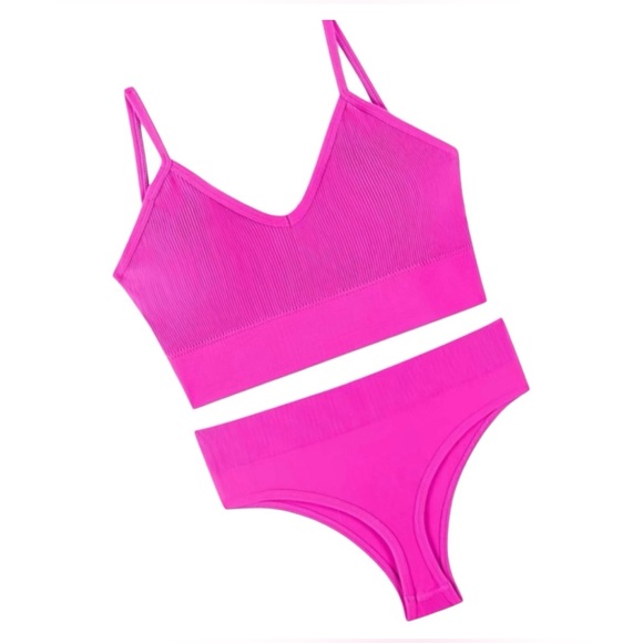 2 piece Ribbed Neon Pink matching Bra and Panty set! Size XL🔥 - Picture 3 of 6